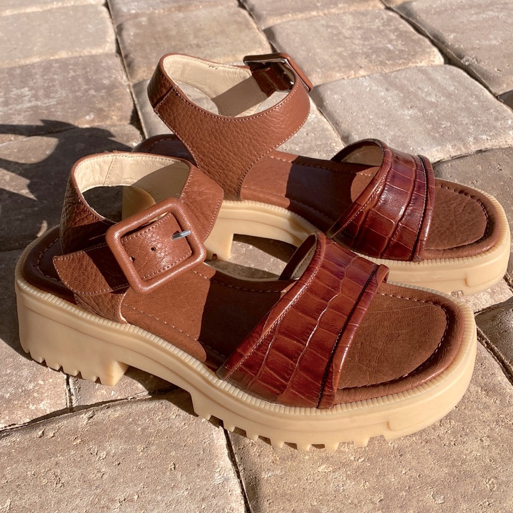 Spanish Leather Platform Sandals with Rubber outsole